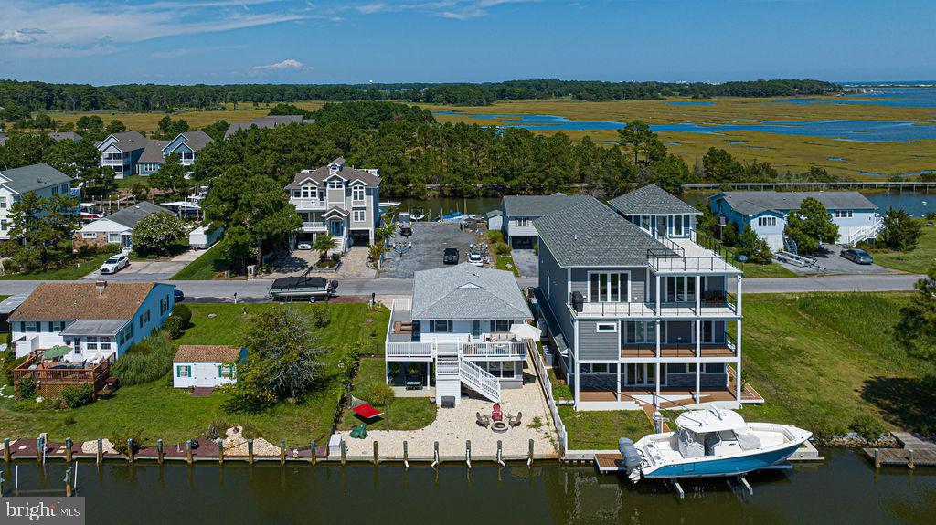 SNUG HARBOR - Residential