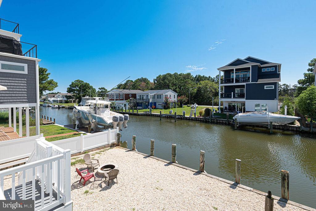 SNUG HARBOR - Residential