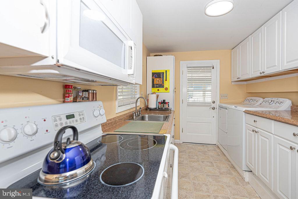 SNUG HARBOR - Residential