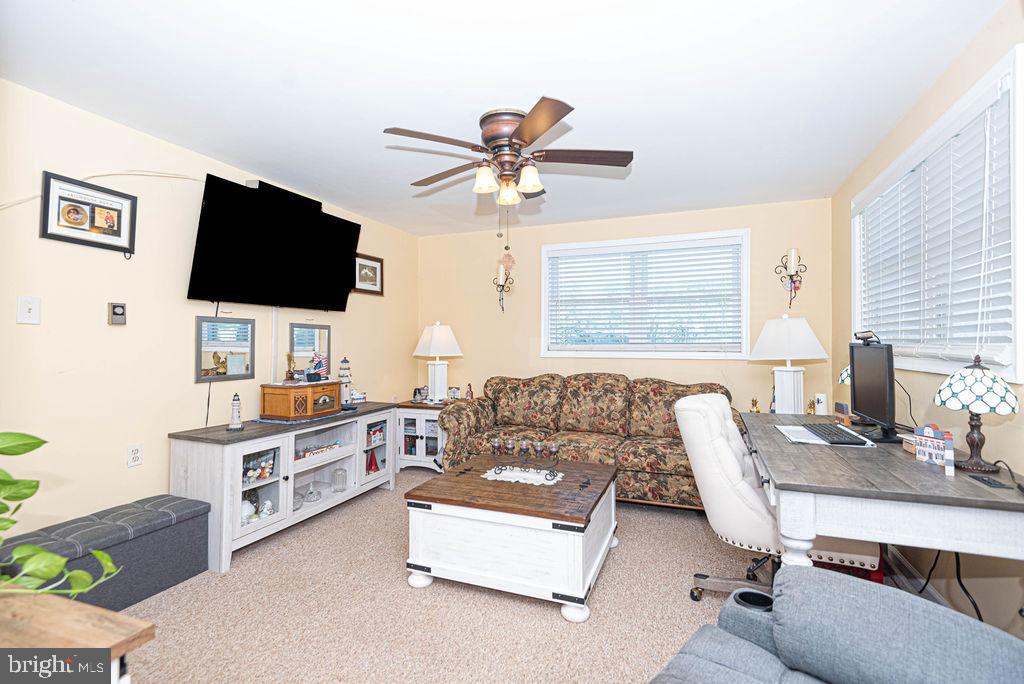 SNUG HARBOR - Residential