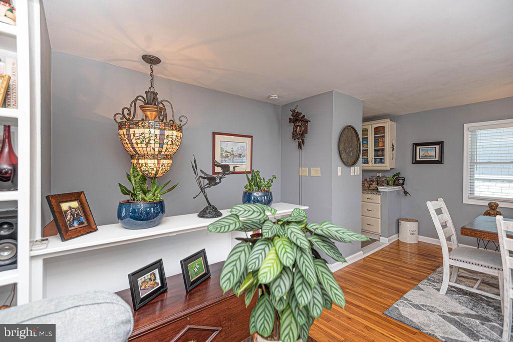 SNUG HARBOR - Residential