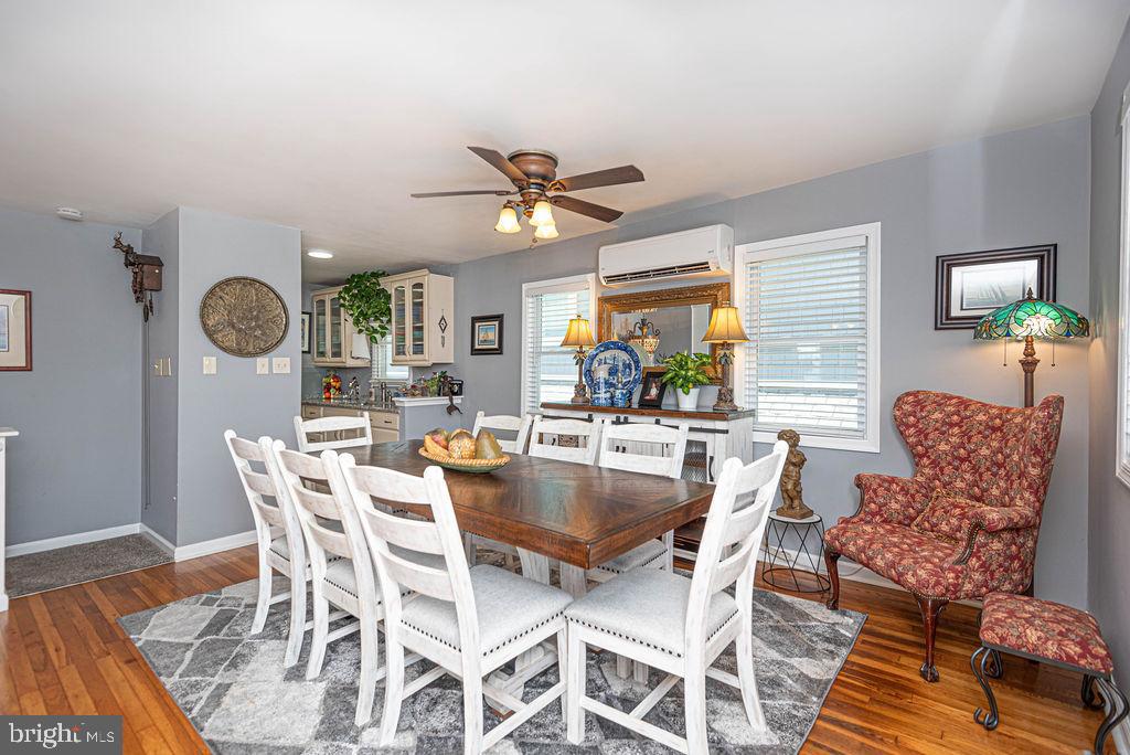 SNUG HARBOR - Residential