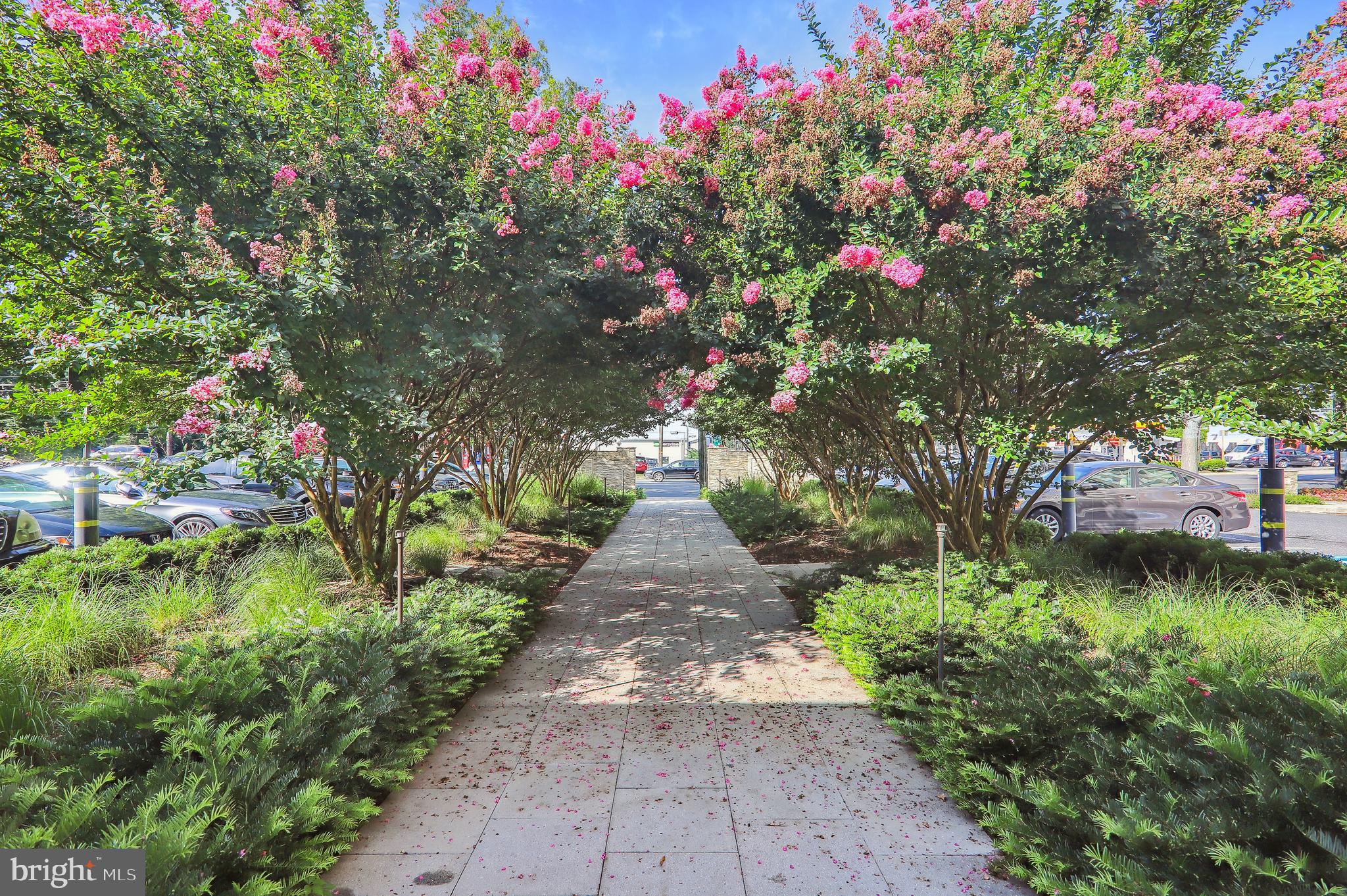 5101 RIVER ROAD 601