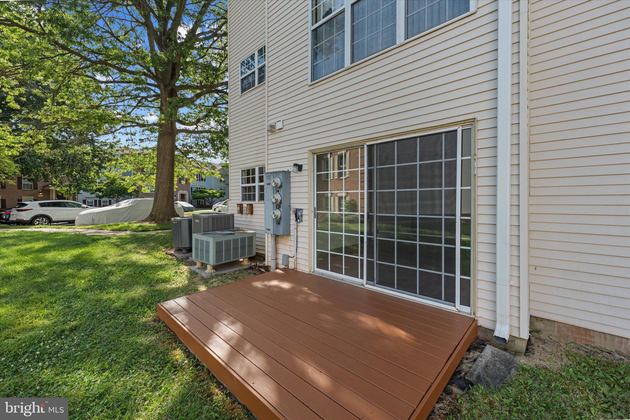 1116 HUNTMASTER TERRACE NE 102