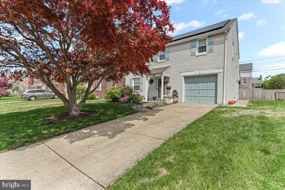 809 ADDINGHAM AVENUE