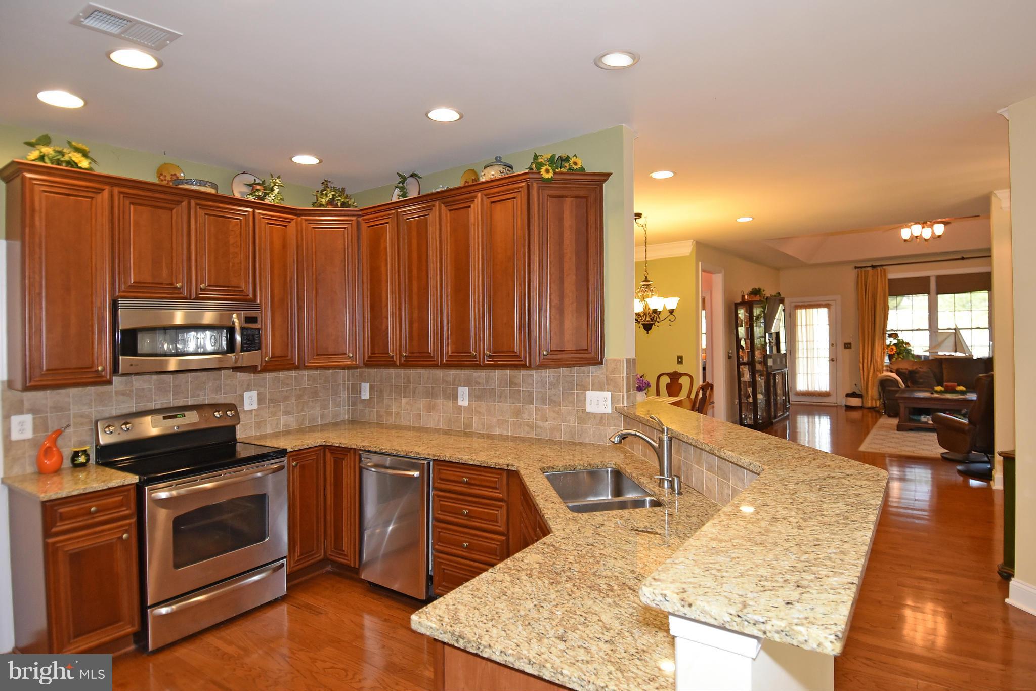 DOMINION VALLEY COUNTRY CLUB - Residential