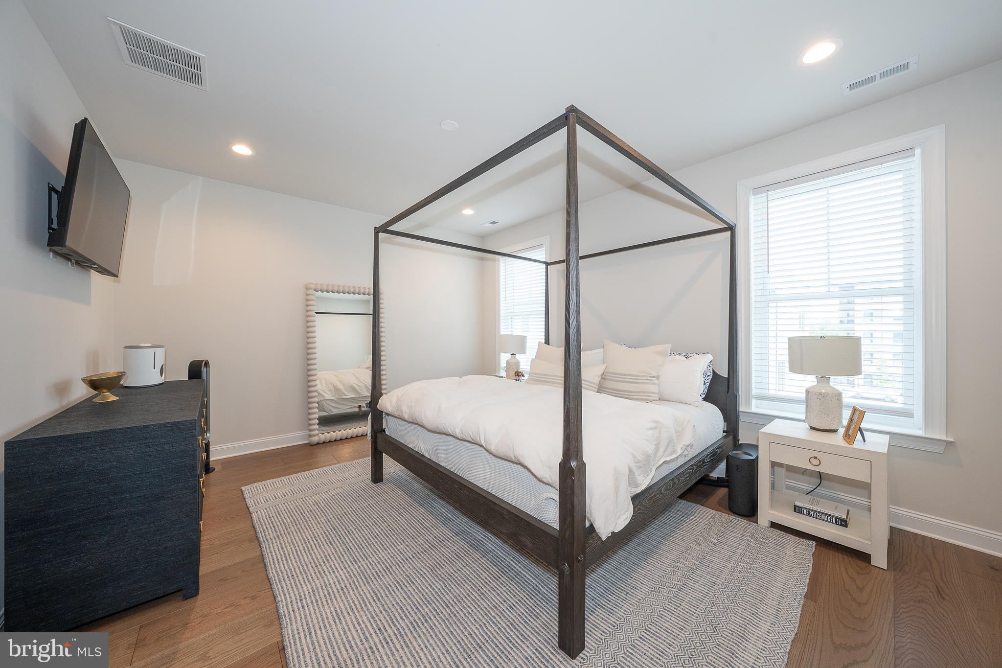 NEWTOWN WALK AT ELLIS PRESERVE - Residential