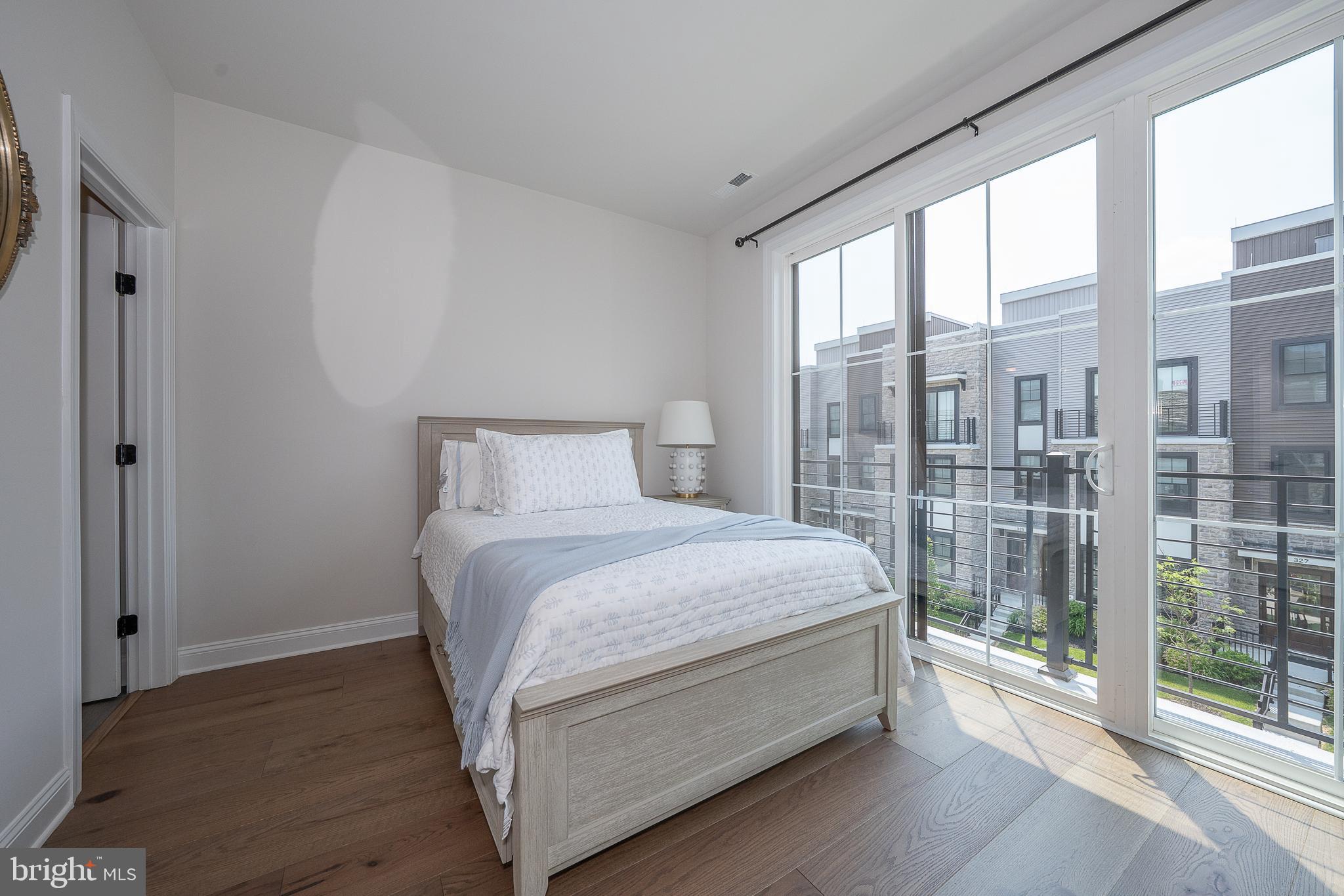 NEWTOWN WALK AT ELLIS PRESERVE - Residential