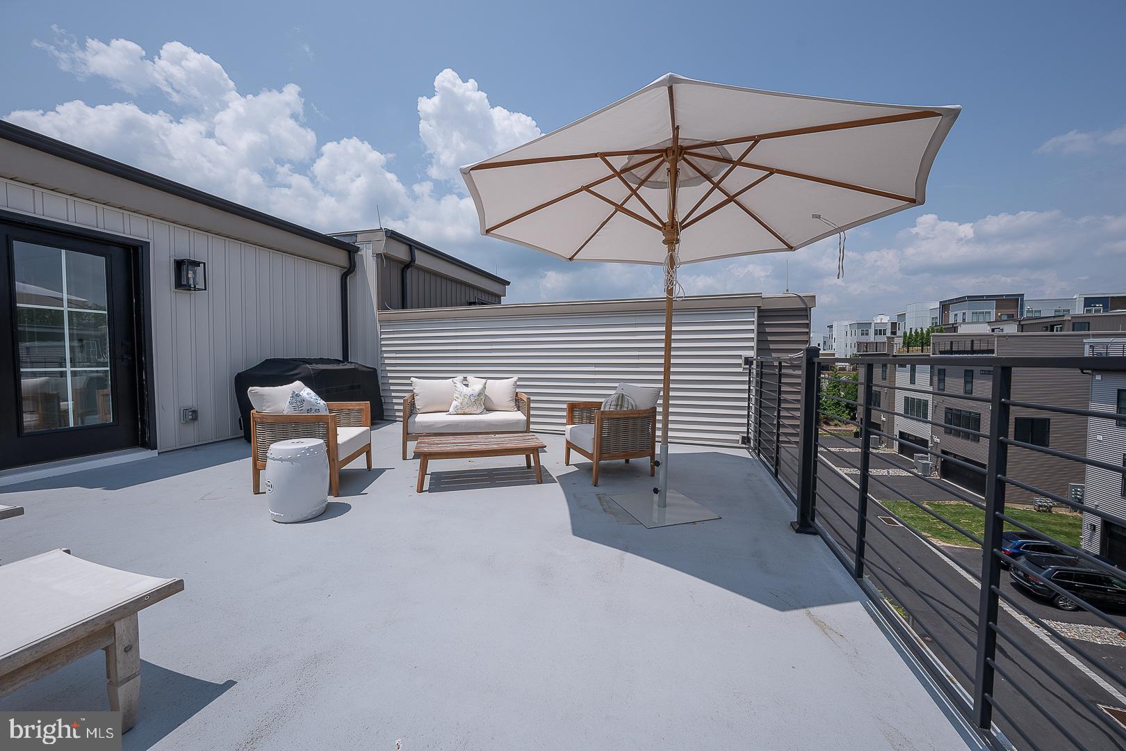 NEWTOWN WALK AT ELLIS PRESERVE - Residential