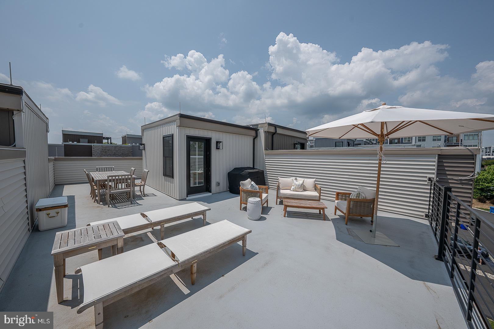 NEWTOWN WALK AT ELLIS PRESERVE - Residential