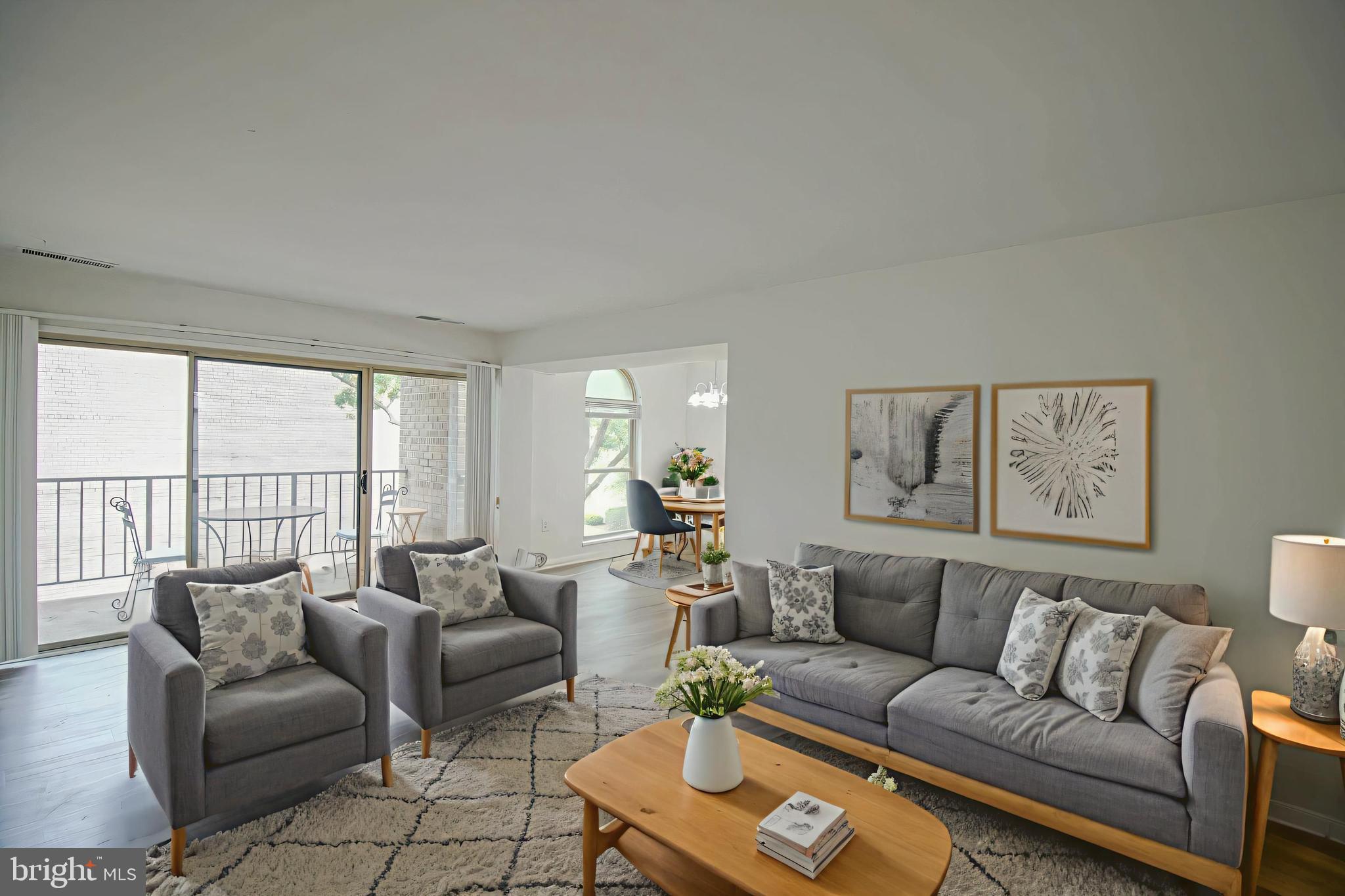 6 CANTERBURY SQUARE 301