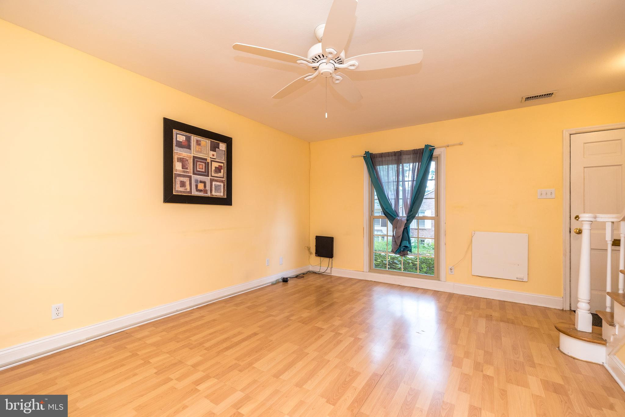 137 STAFFORD DRIVE L 6F