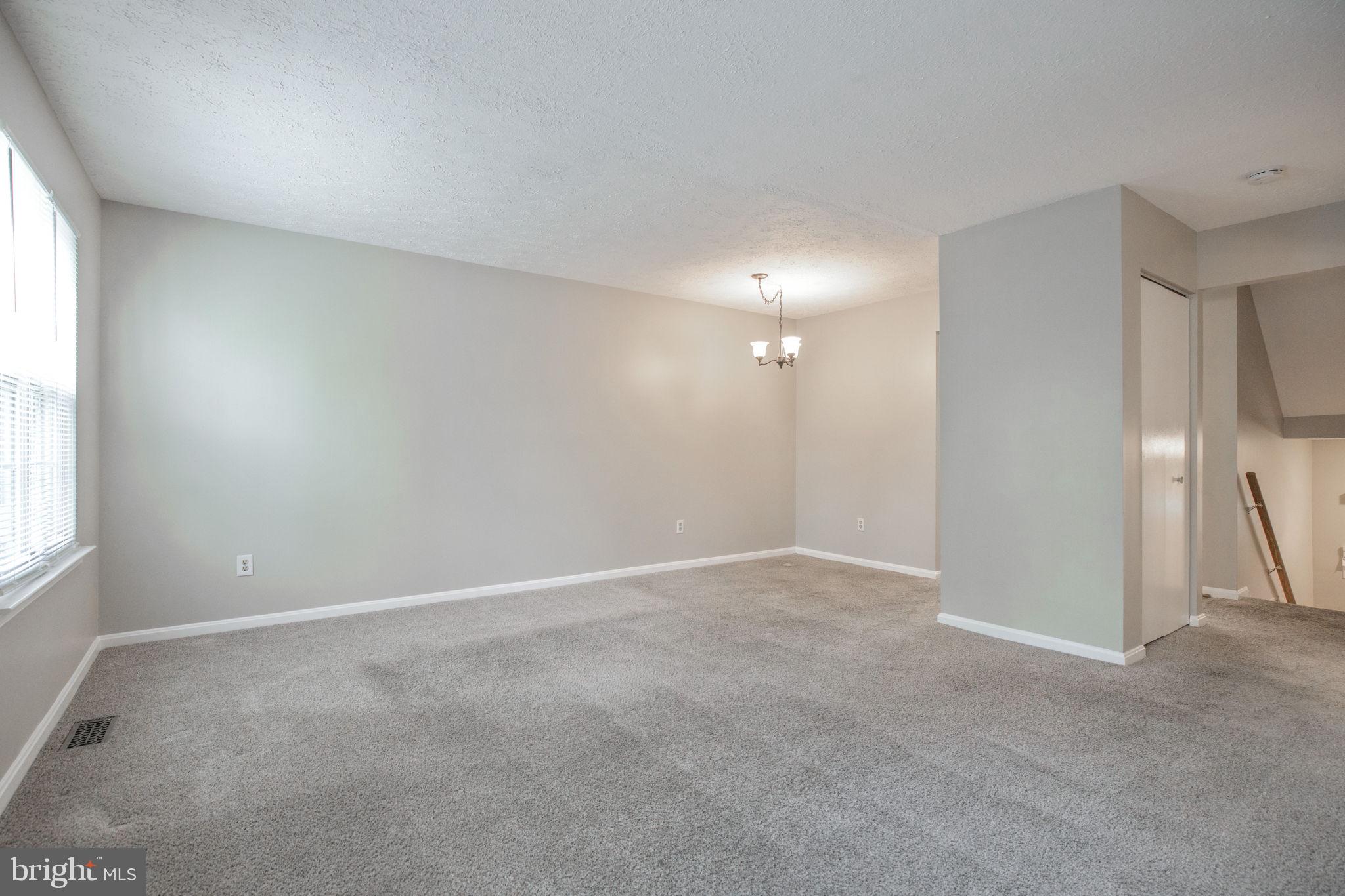 CARROLLS GREEN - Residential Lease