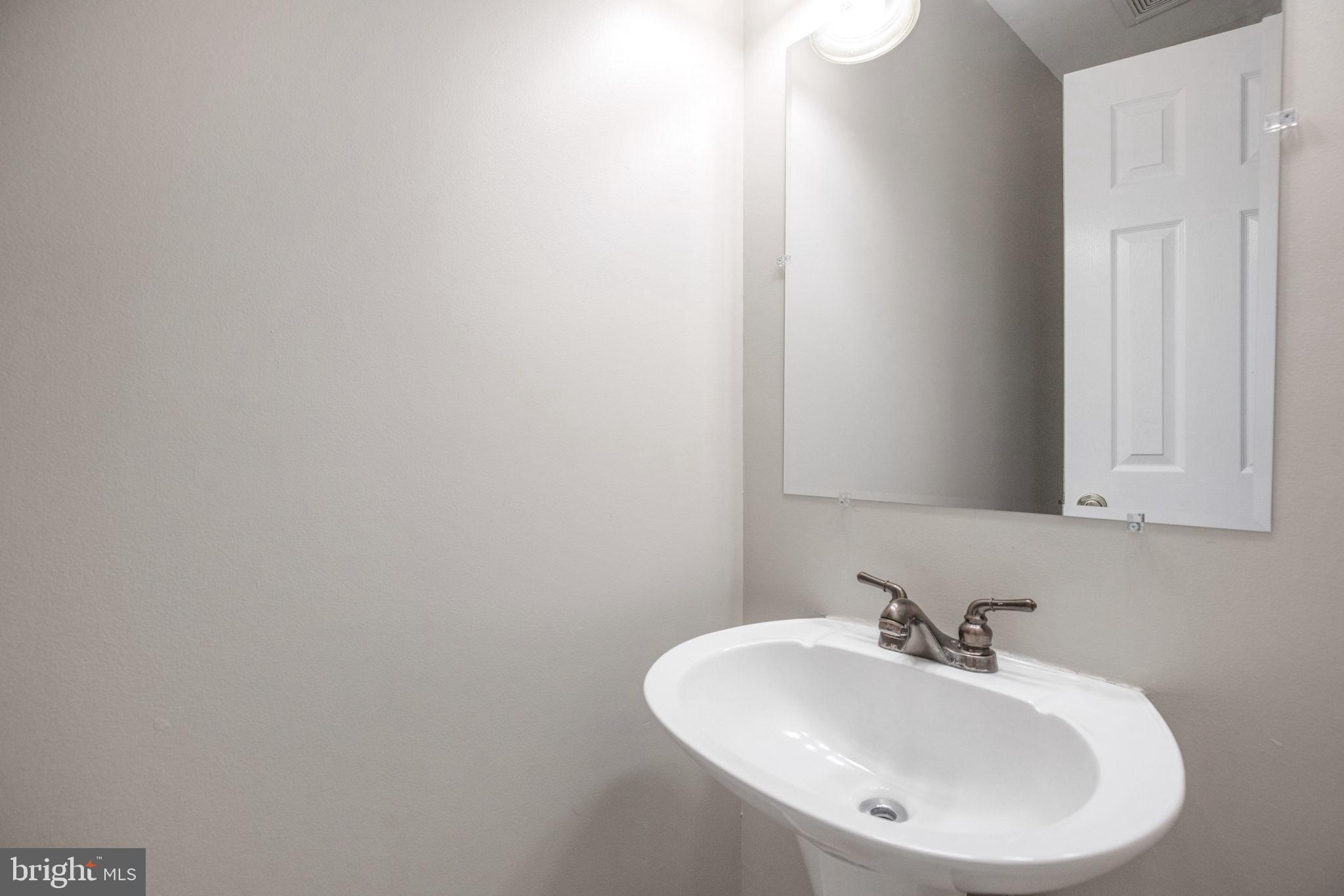 CARROLLS GREEN - Residential Lease