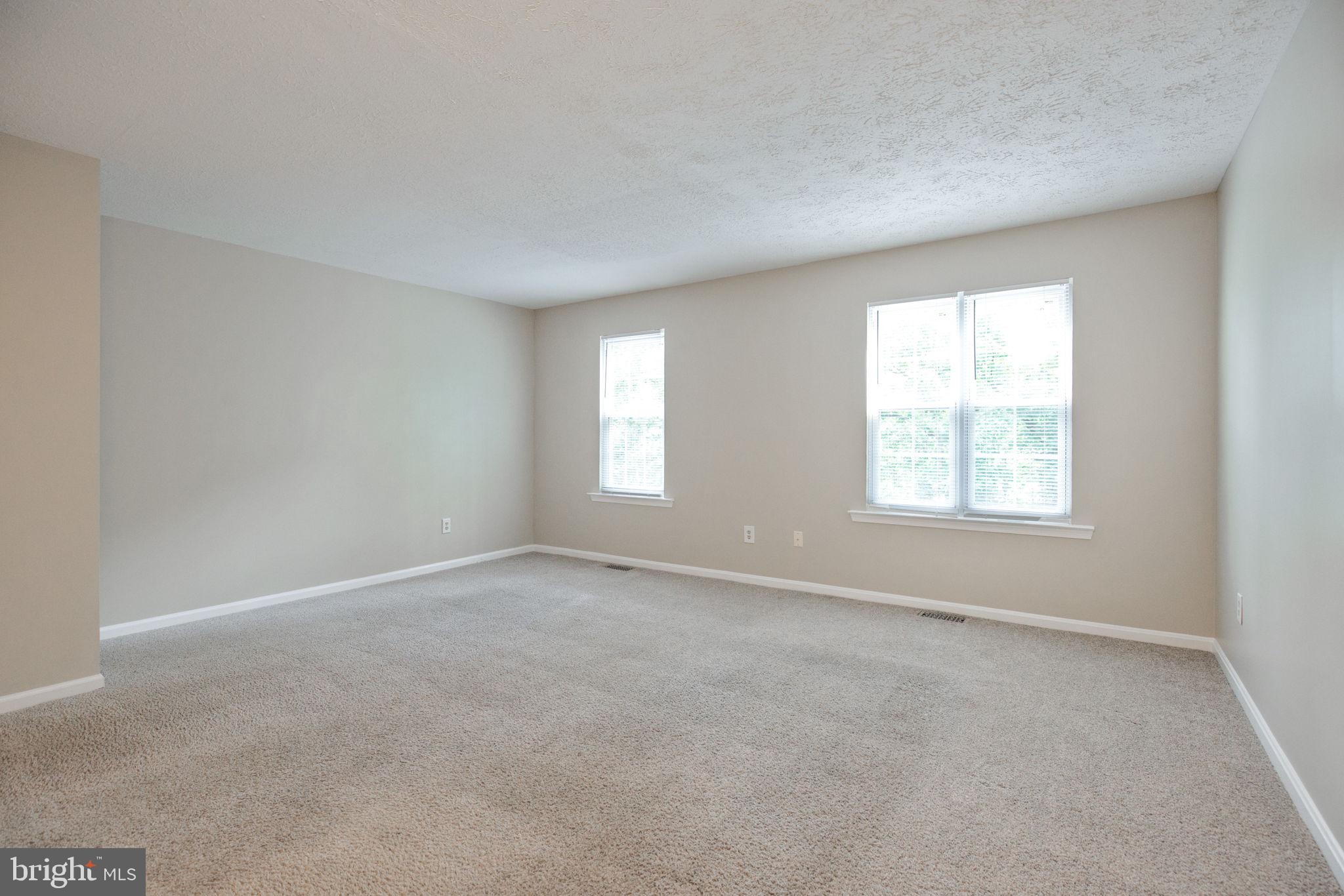 CARROLLS GREEN - Residential Lease