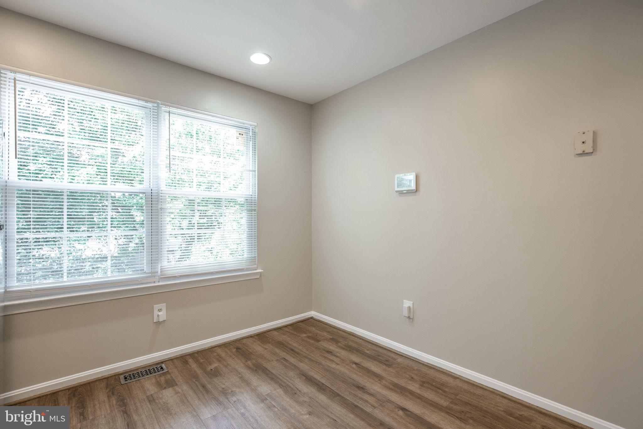 CARROLLS GREEN - Residential Lease