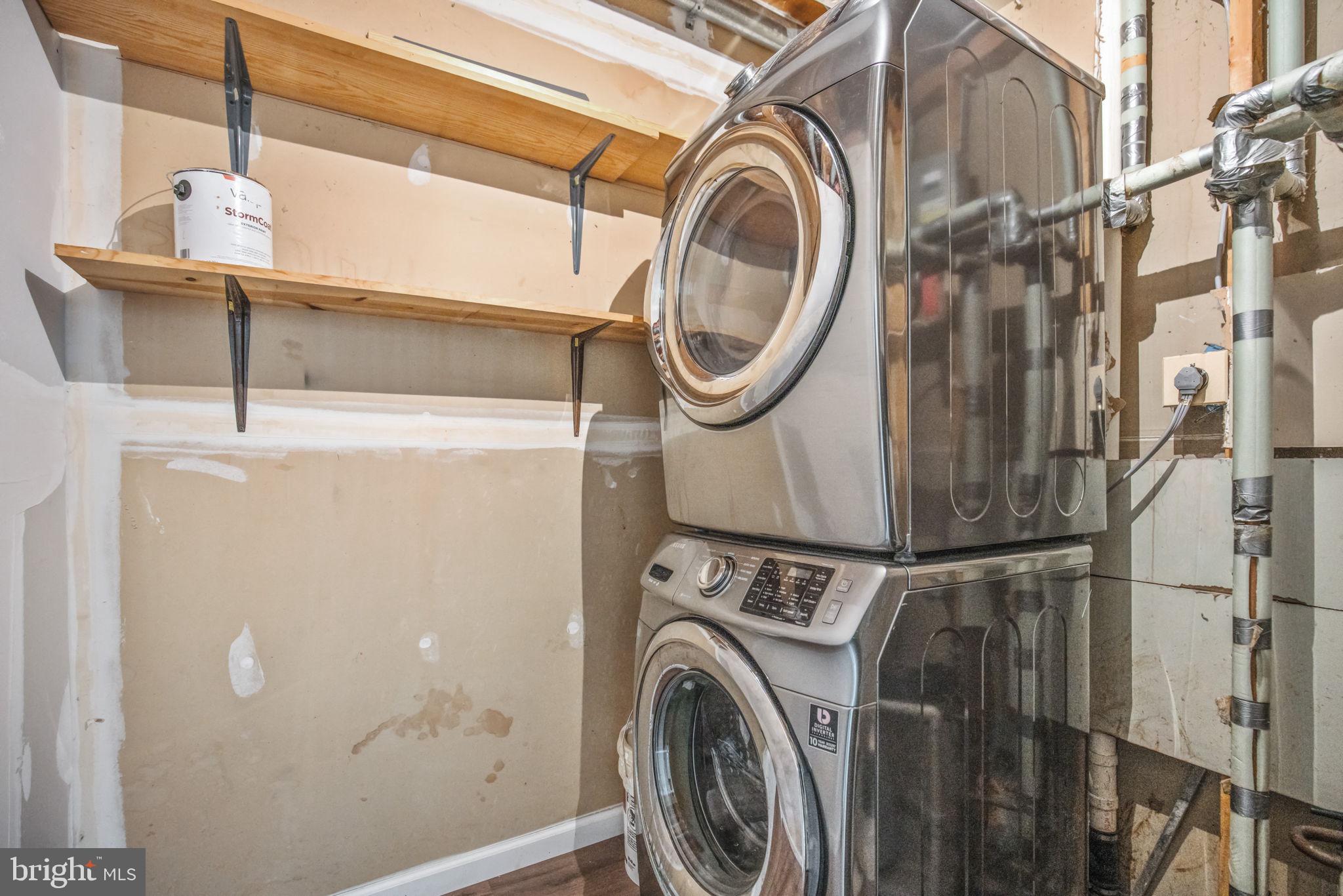 CARROLLS GREEN - Residential Lease