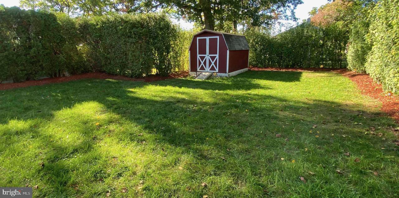 ARDSLEY - Residential