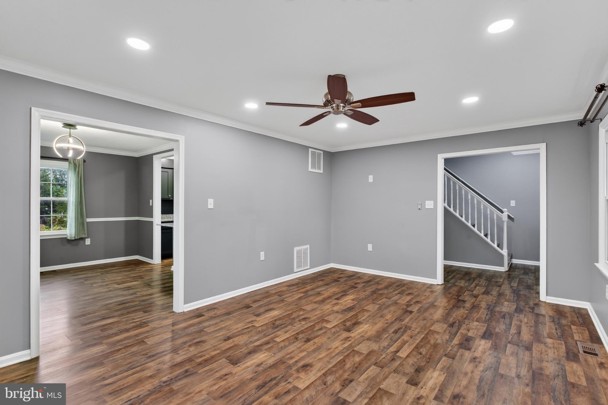 106 TUNIS COURT