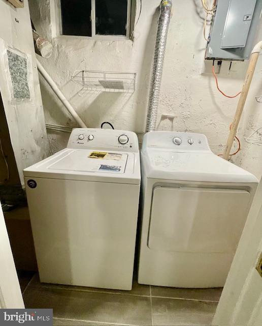 HOLLYWOOD - Residential