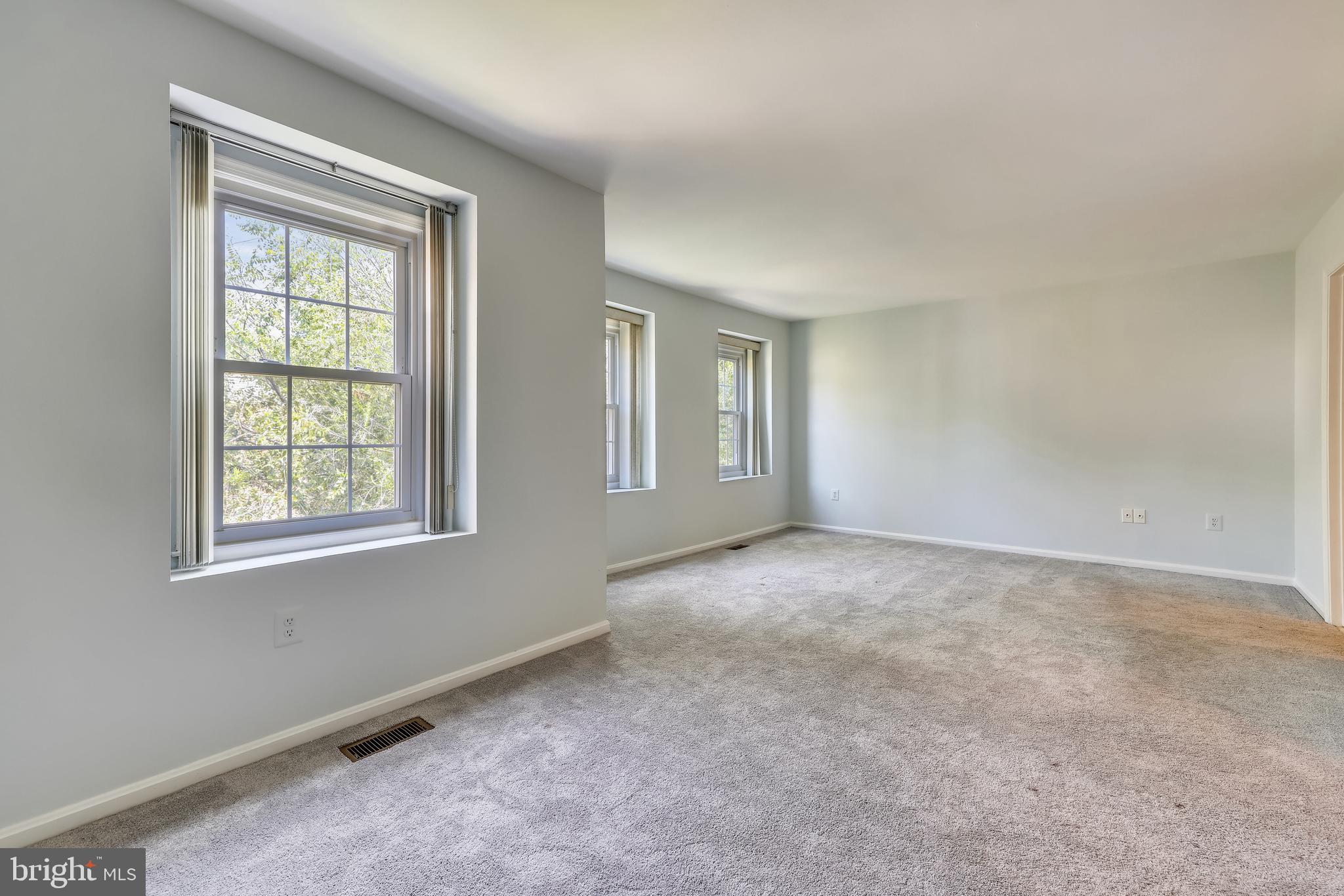 WILDWOOD HILLS - Residential Lease