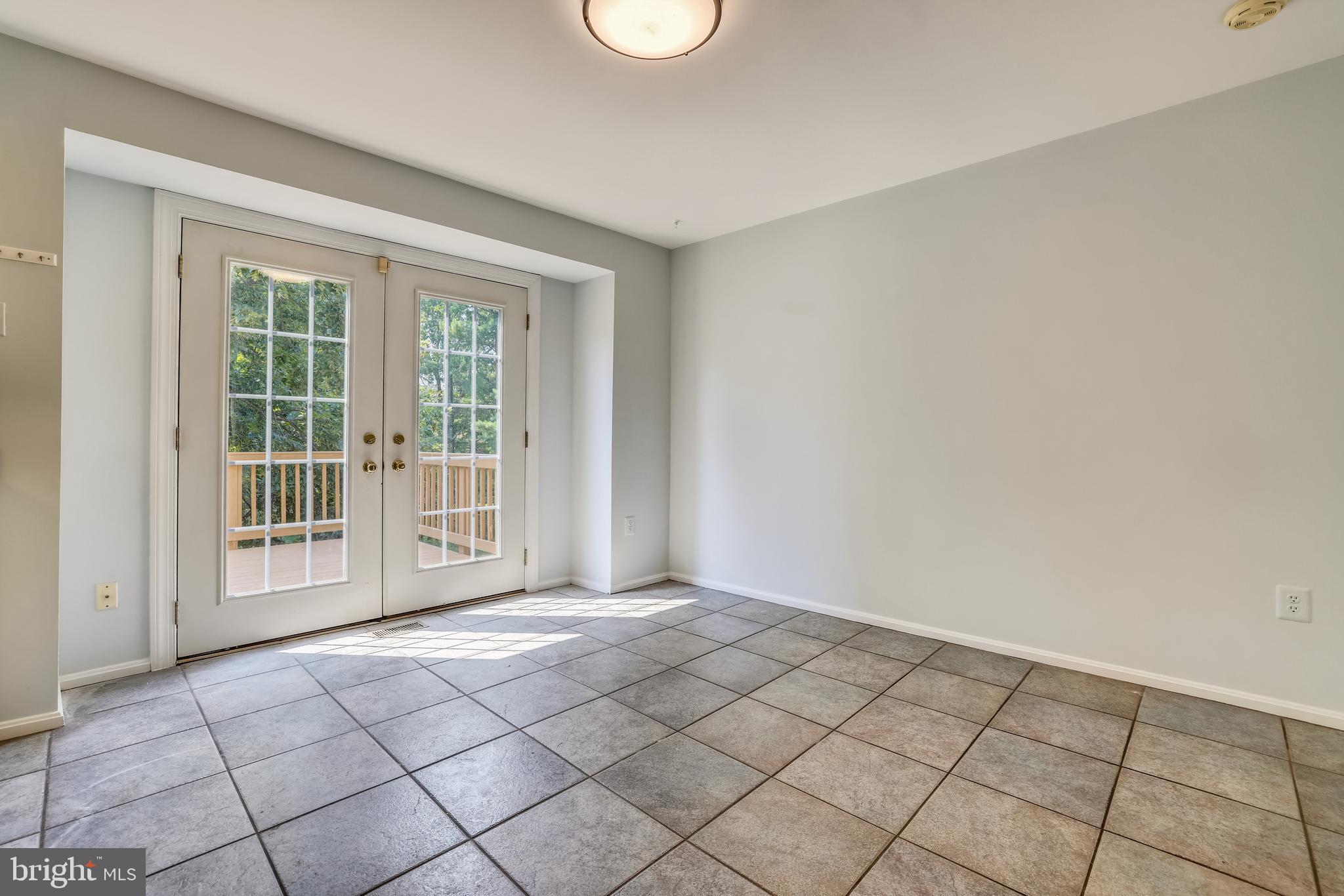 WILDWOOD HILLS - Residential Lease