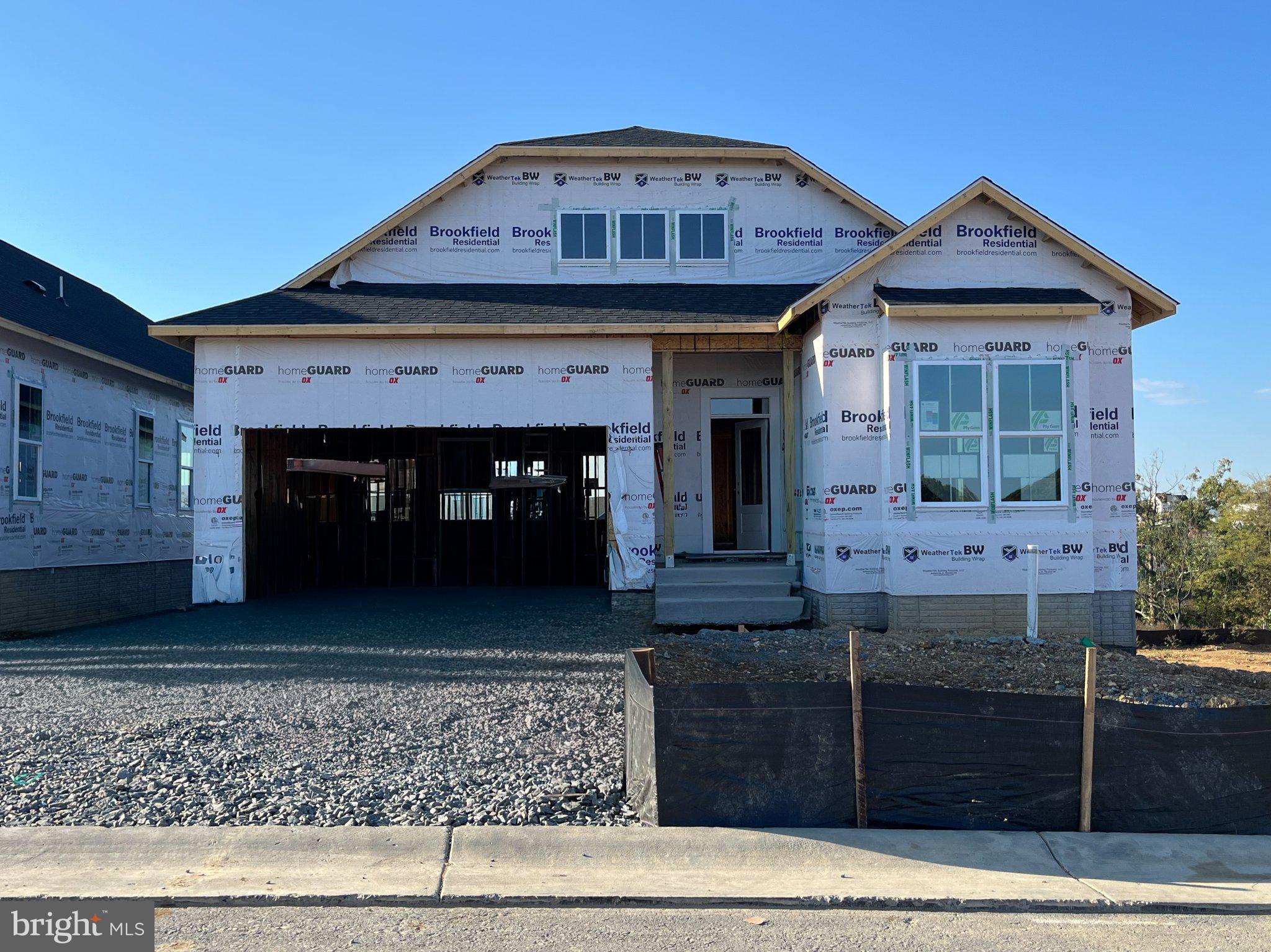 124 RUBY ROYCE DRIVE
