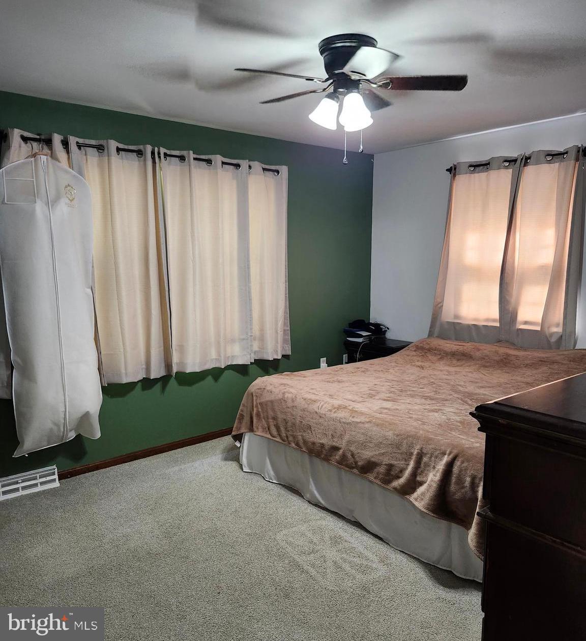 RUSTIC HILLS - Residential