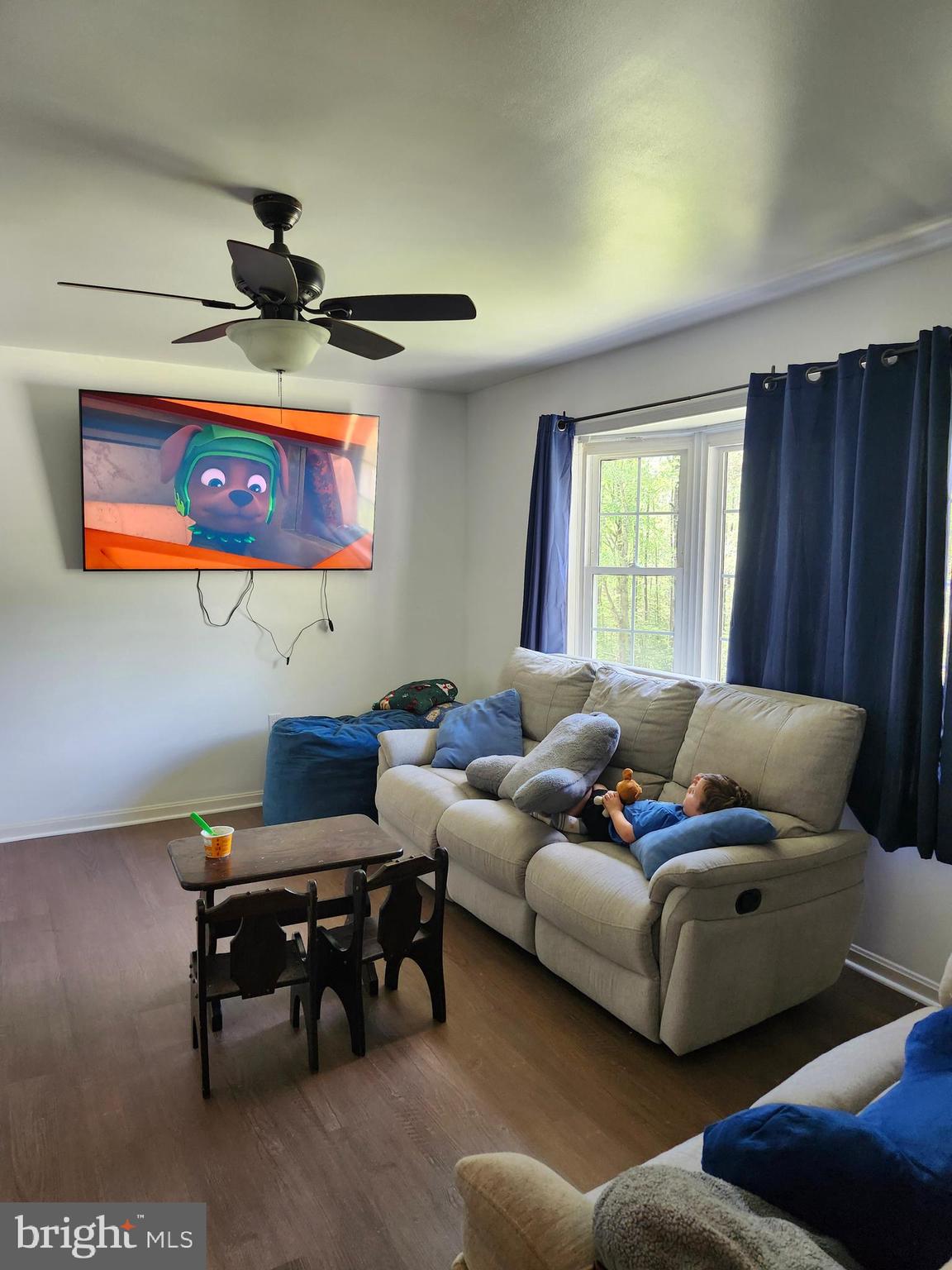 RUSTIC HILLS - Residential