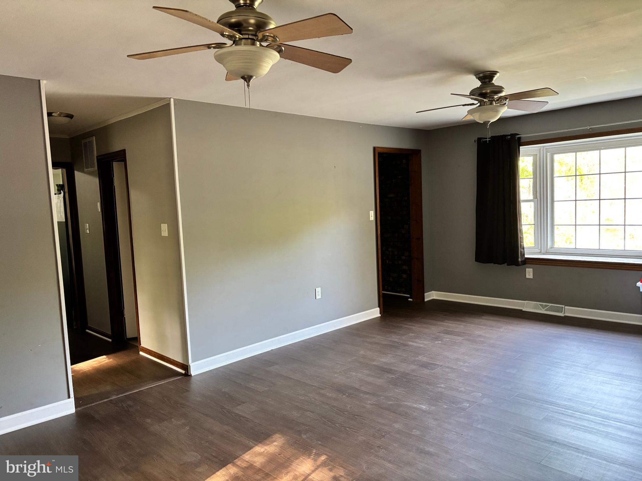 RUSTIC HILLS - Residential