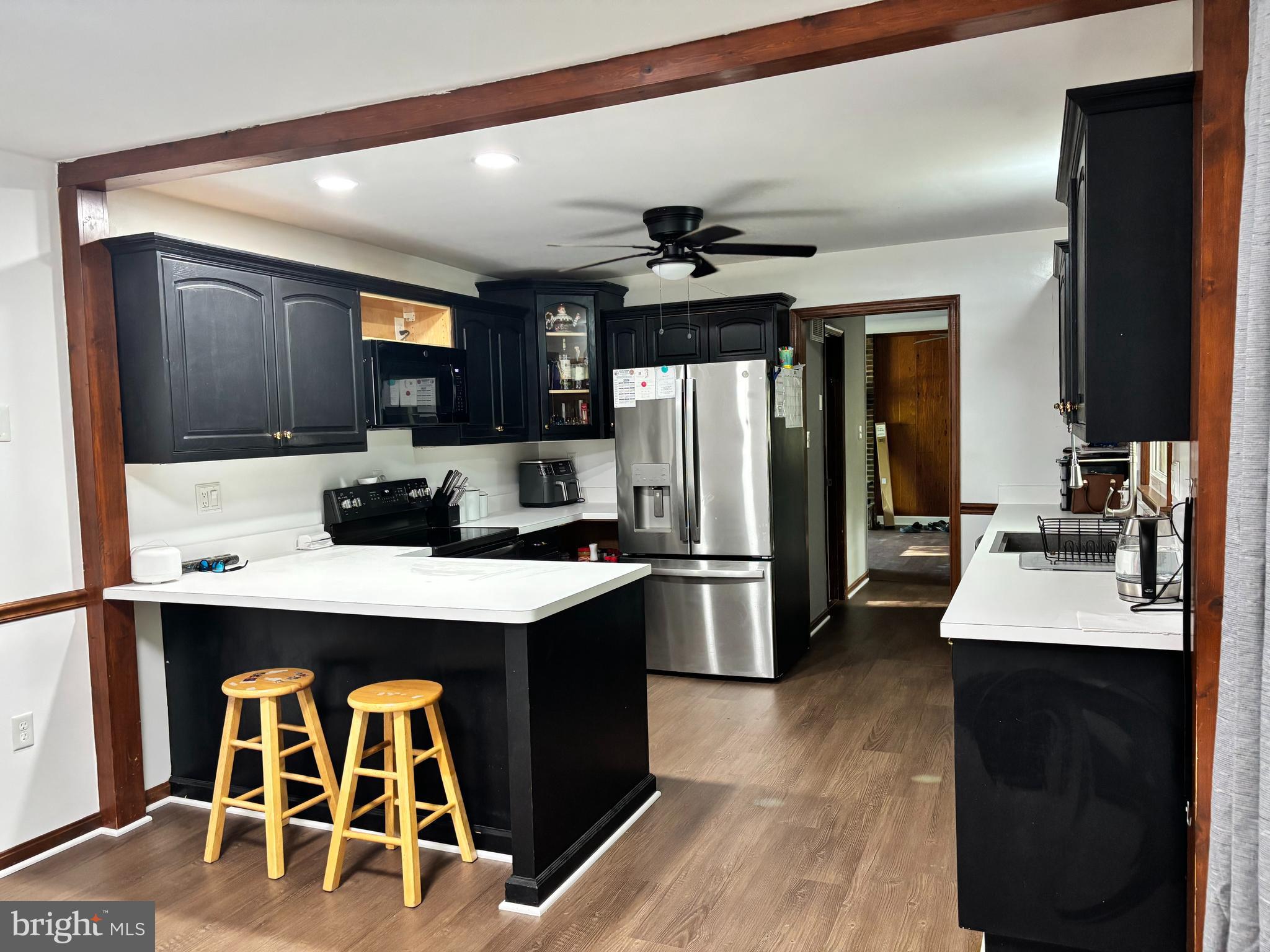 RUSTIC HILLS - Residential