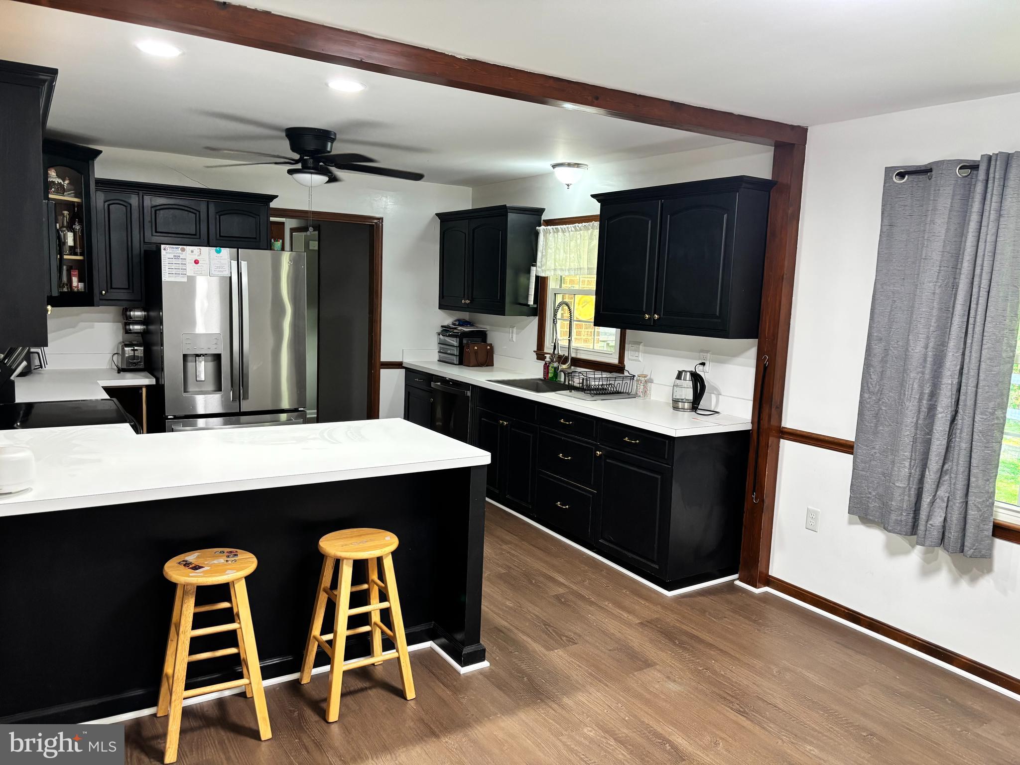 RUSTIC HILLS - Residential