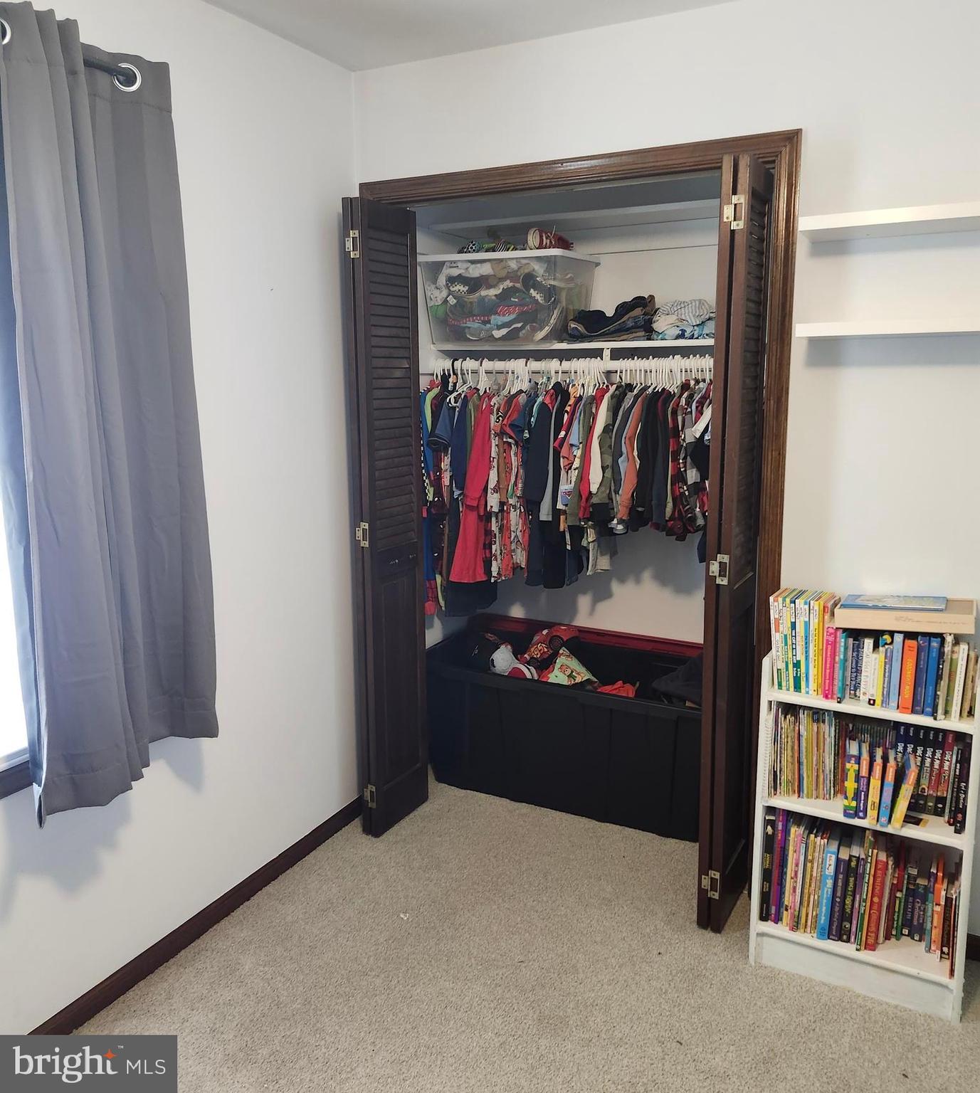 RUSTIC HILLS - Residential