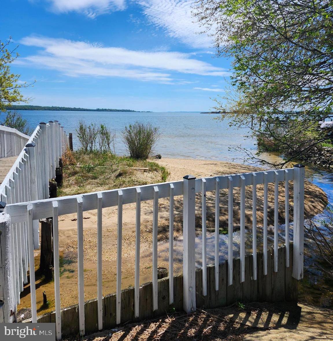 RUSTIC HILLS - Residential