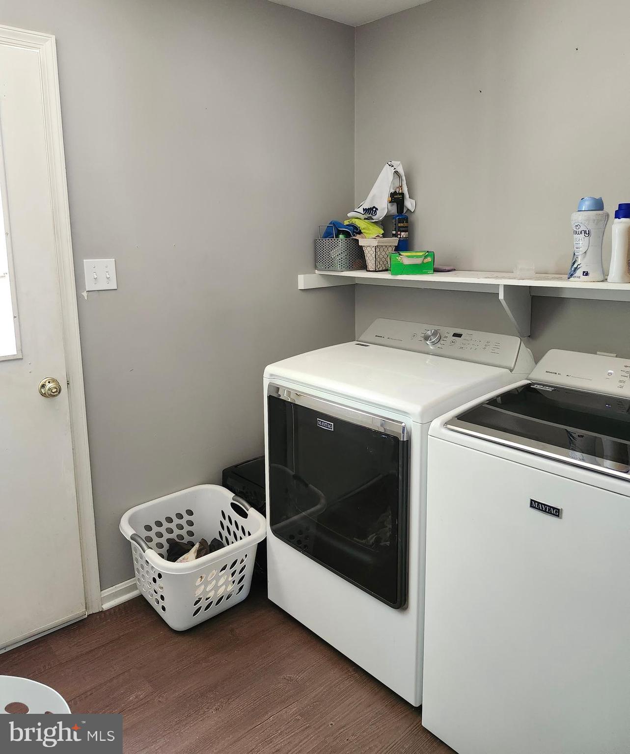 RUSTIC HILLS - Residential