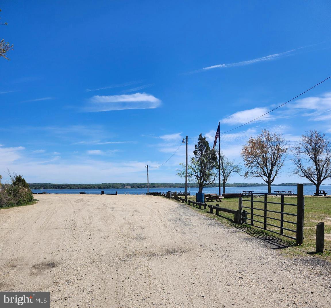 RUSTIC HILLS - Residential