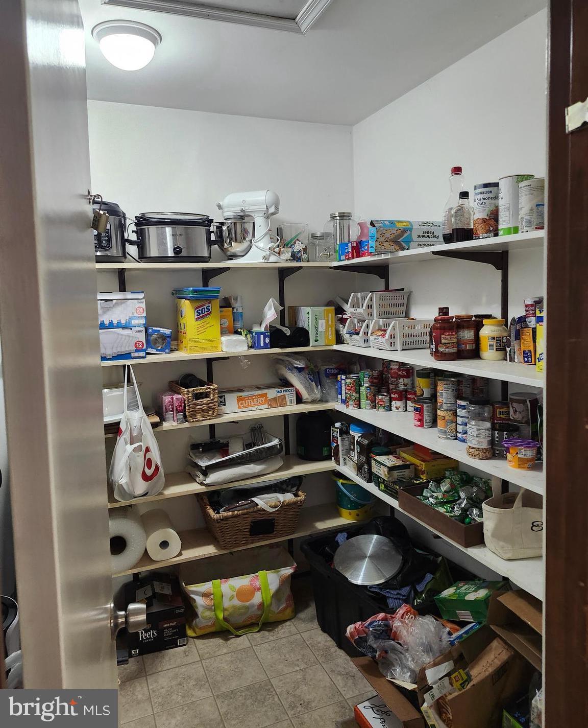 RUSTIC HILLS - Residential