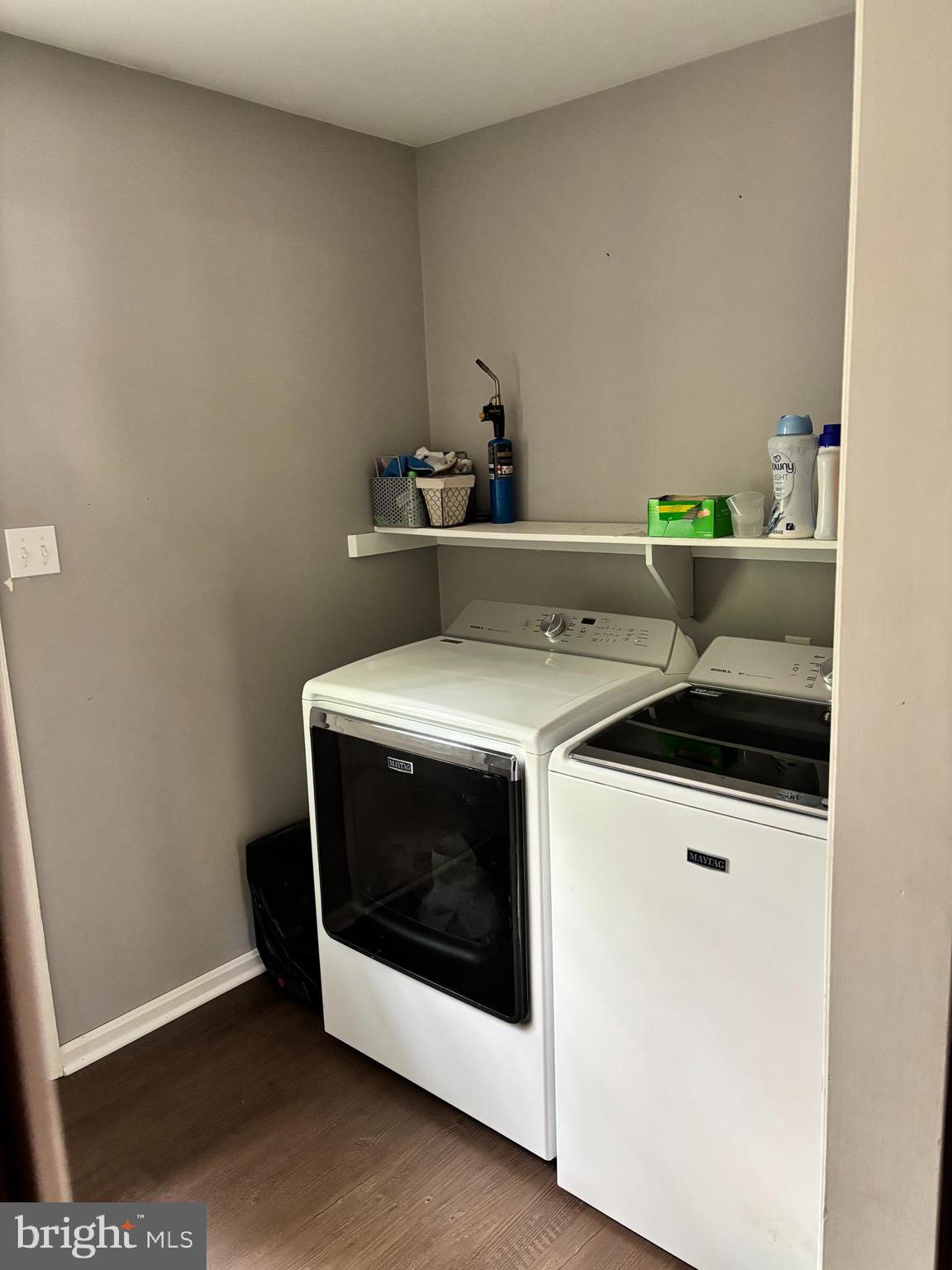 RUSTIC HILLS - Residential