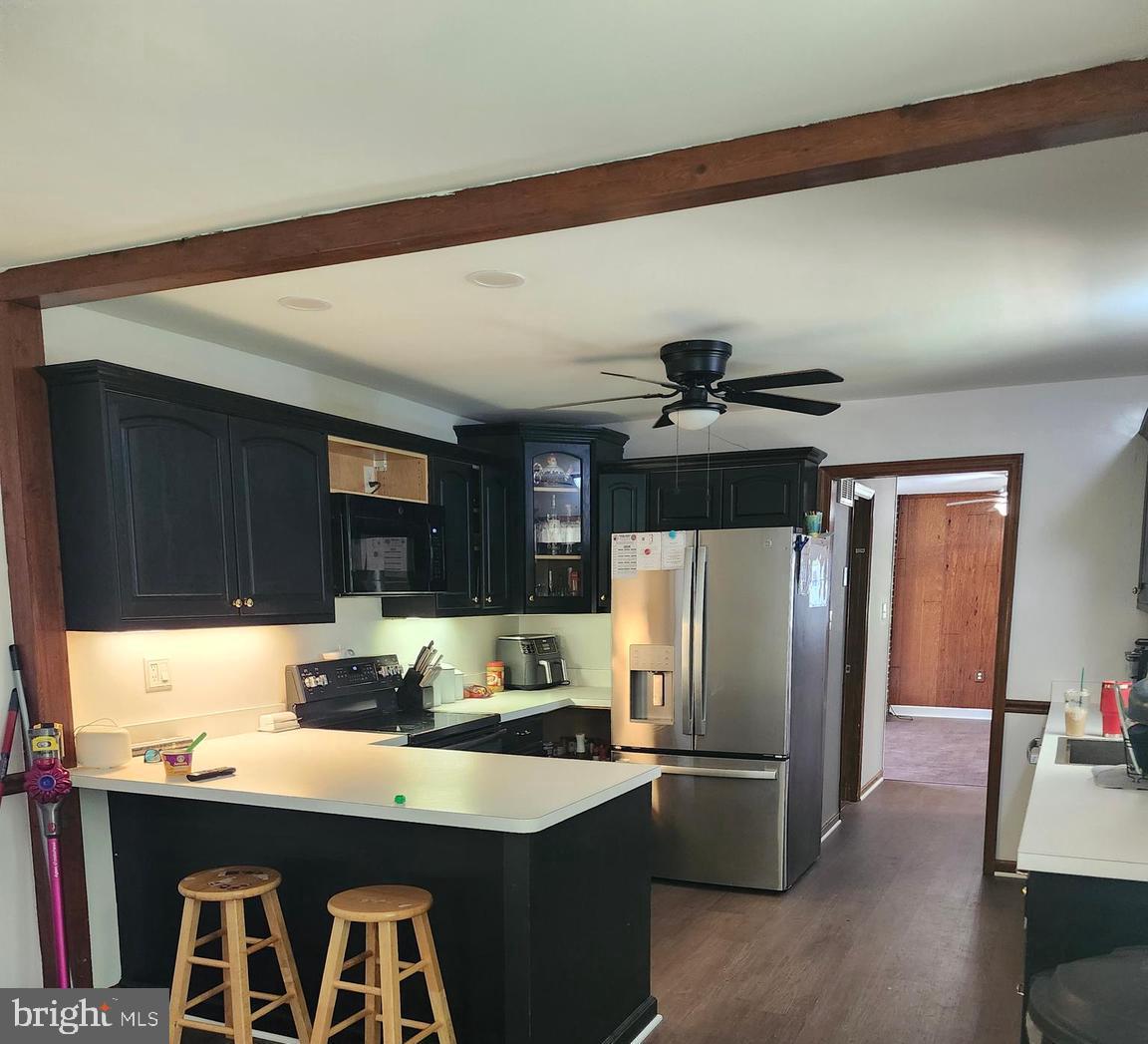 RUSTIC HILLS - Residential