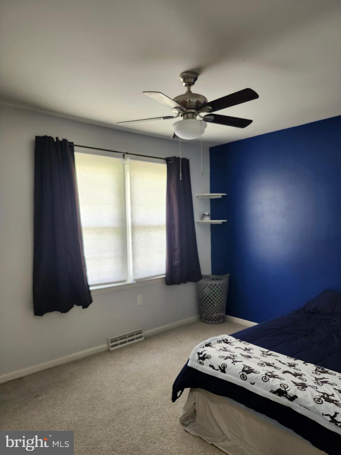 RUSTIC HILLS - Residential