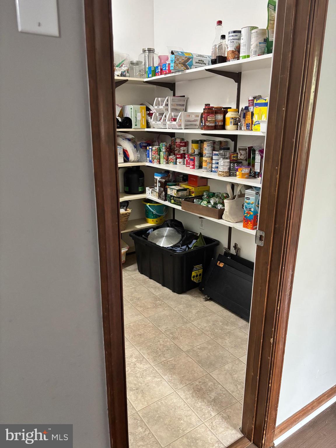 RUSTIC HILLS - Residential