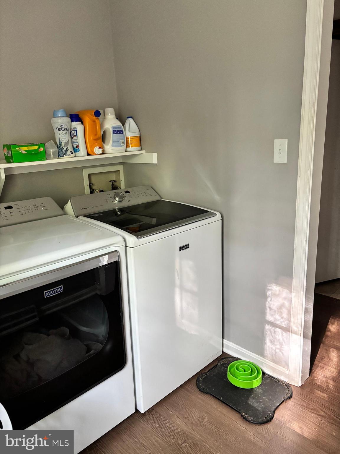 RUSTIC HILLS - Residential