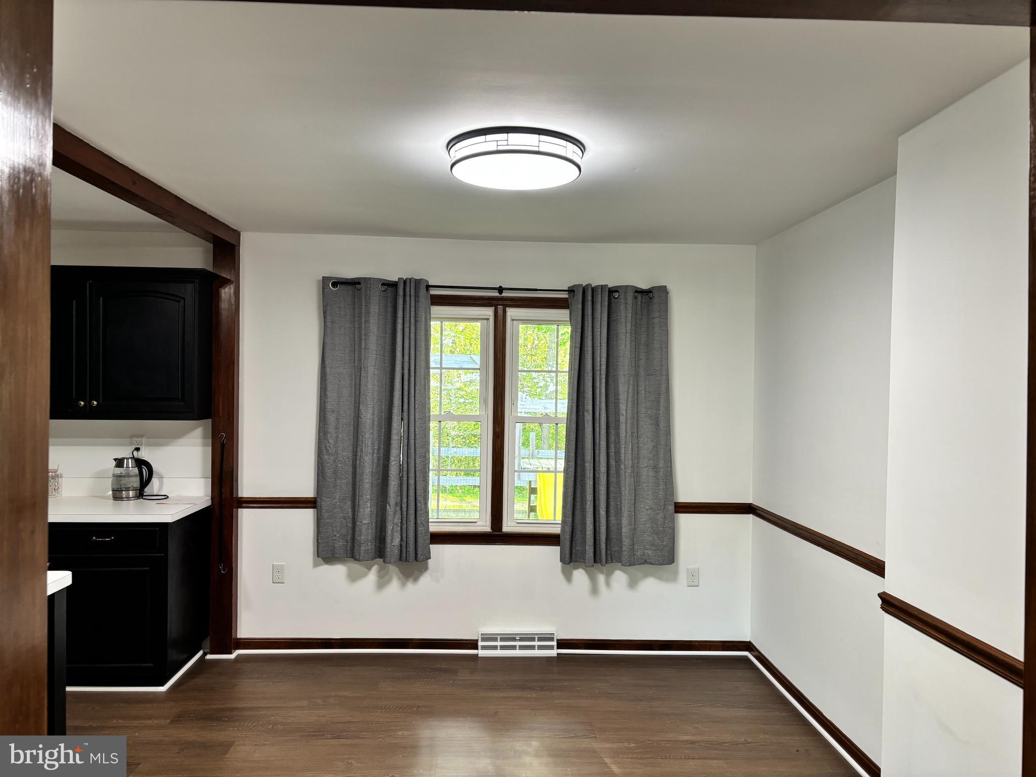 RUSTIC HILLS - Residential