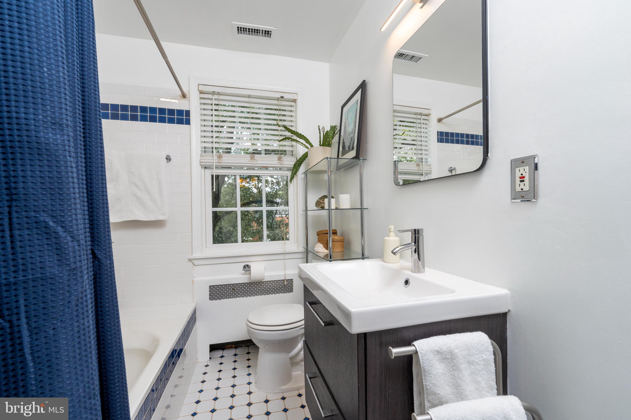 RODGERS FORGE/GAYWOOD - Residential