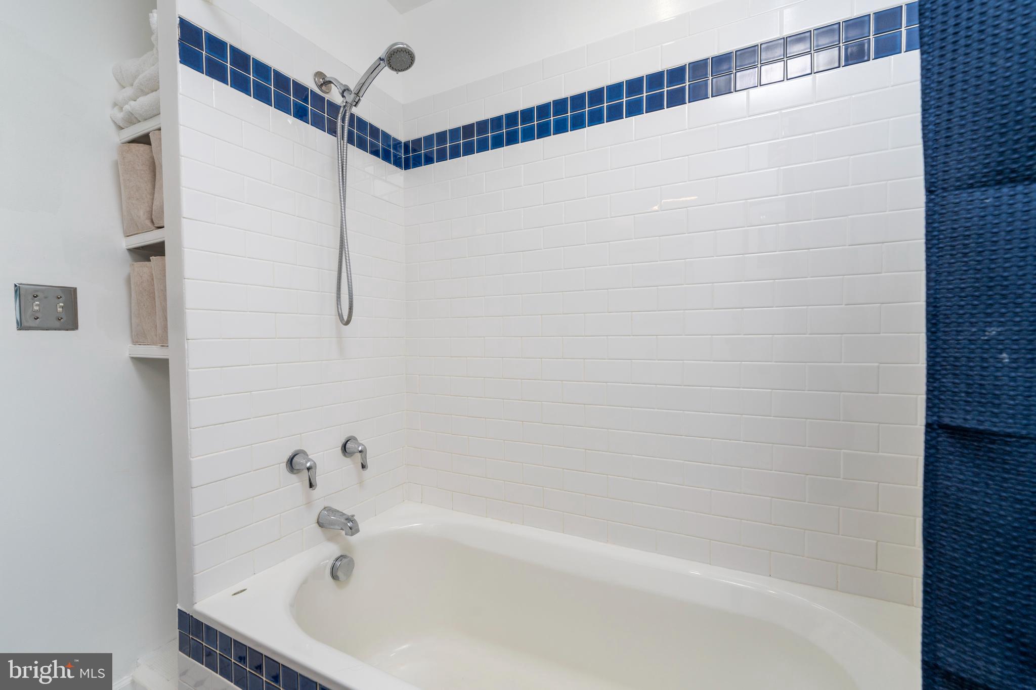 RODGERS FORGE/GAYWOOD - Residential