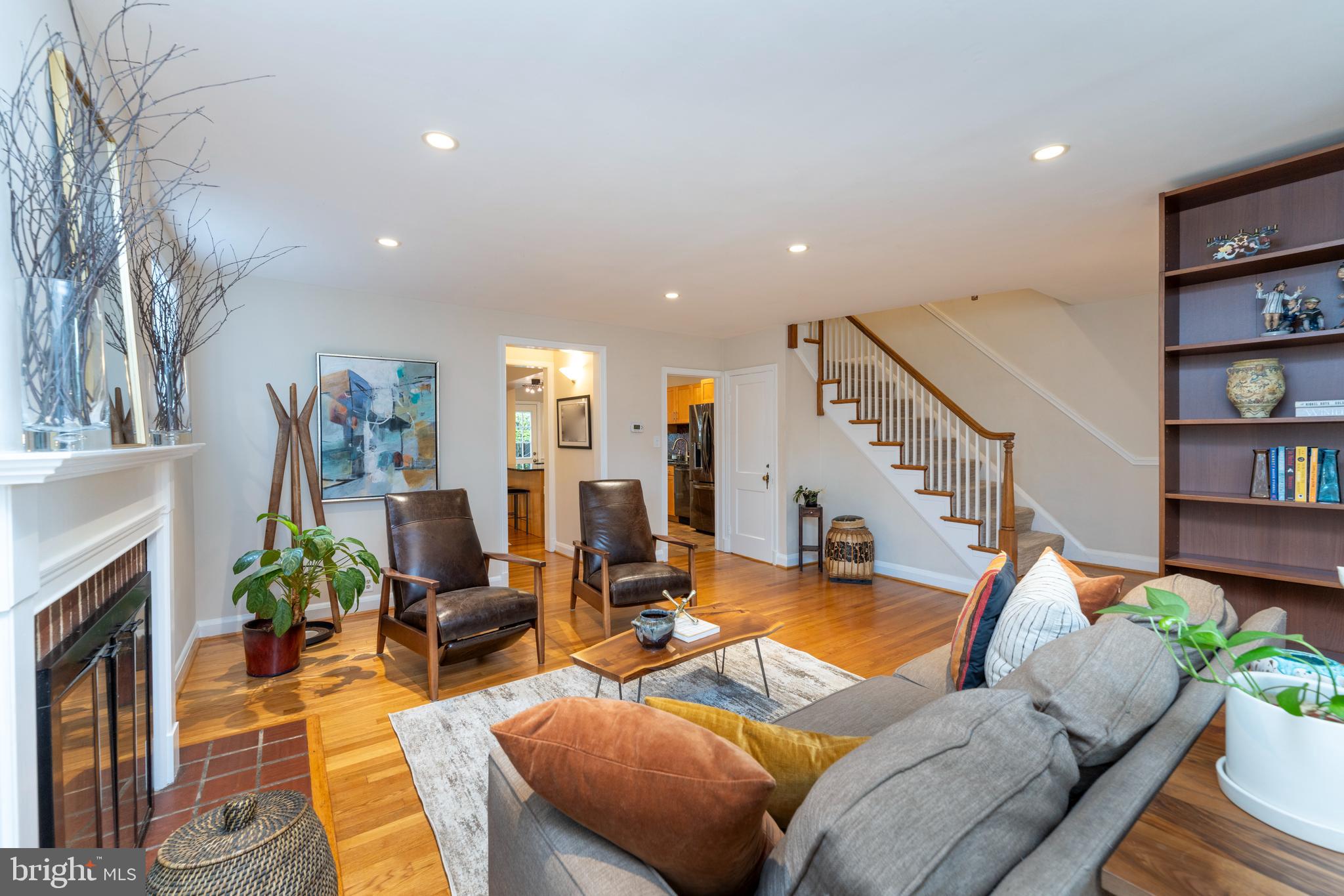 RODGERS FORGE/GAYWOOD - Residential