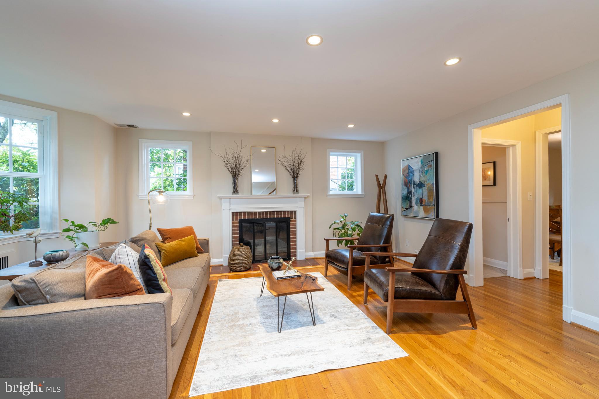 RODGERS FORGE/GAYWOOD - Residential