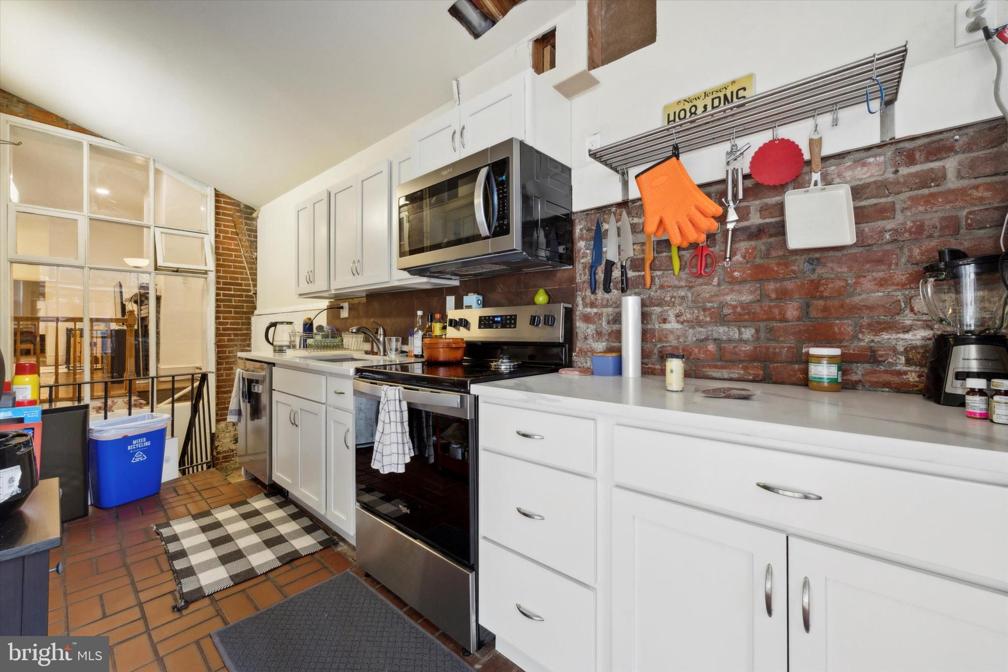 SOCIETY HILL - Residential