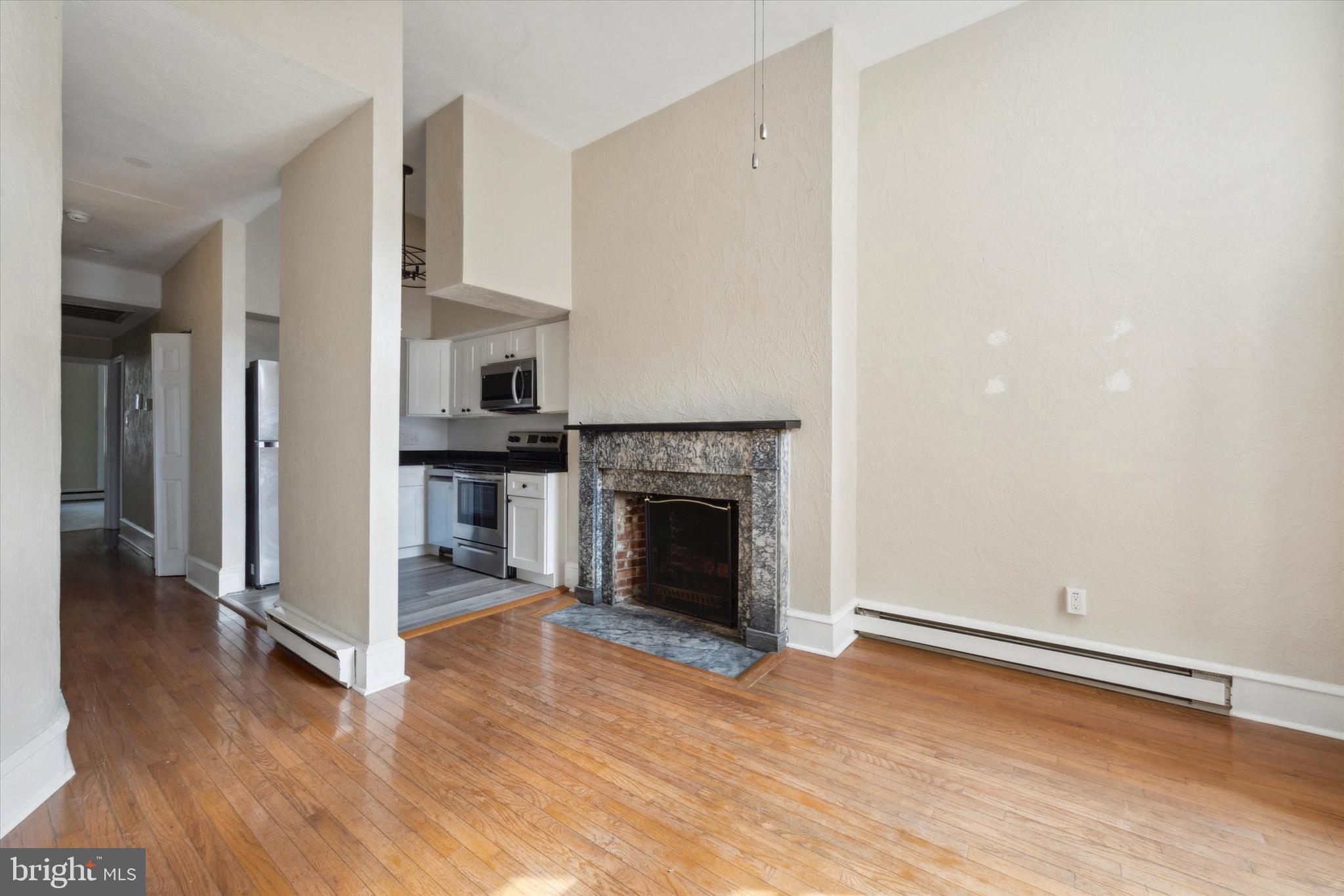 SOCIETY HILL - Residential