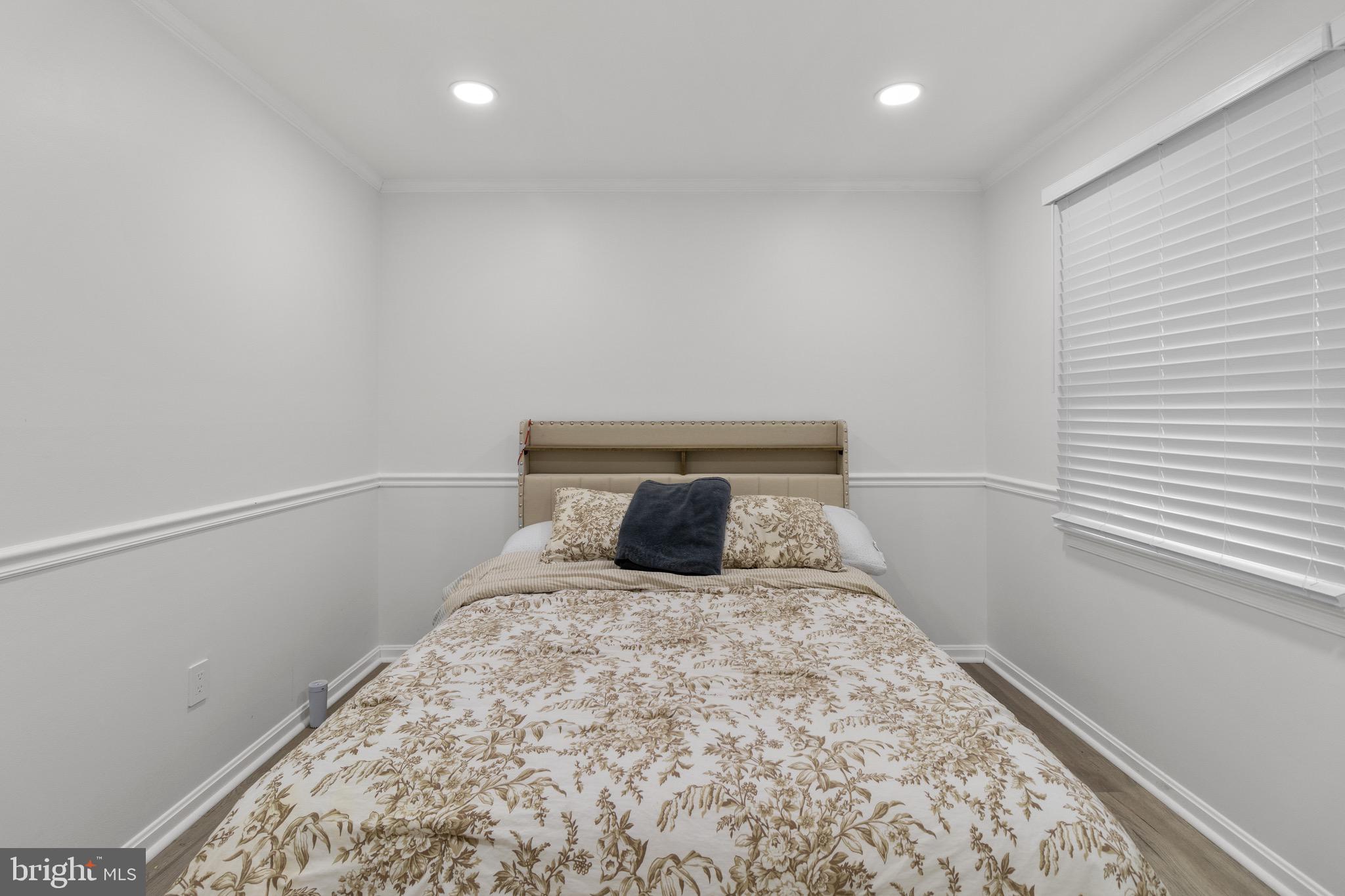 MEADOWBROOK AT BELAIR - Residential